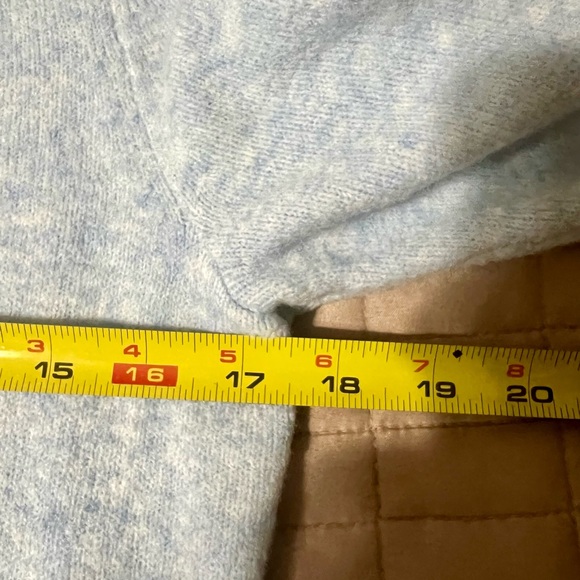 White House Black Market Sky Blue Knit Top SzS Winter Light Academia Classic - Picture 7 of 7